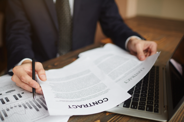 legal forms review and accurate document assistance Canada